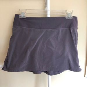 Play Off the Pleats Mid-Rise Skirt Sz 6